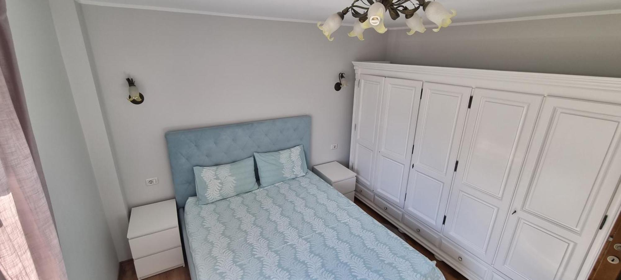 Yla Apartments Piatra Neamţ エクステリア 写真